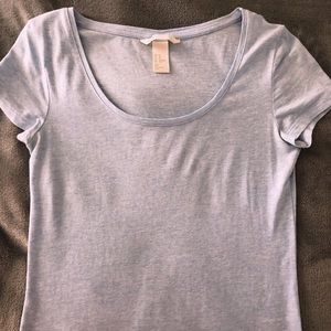 H&M simple light blue shirt 🦋